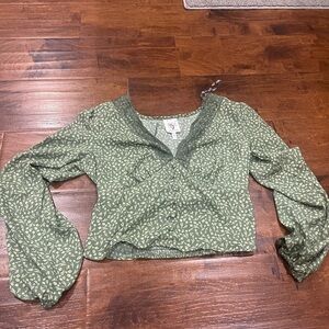 Vintage floral crop top with wide v-neck